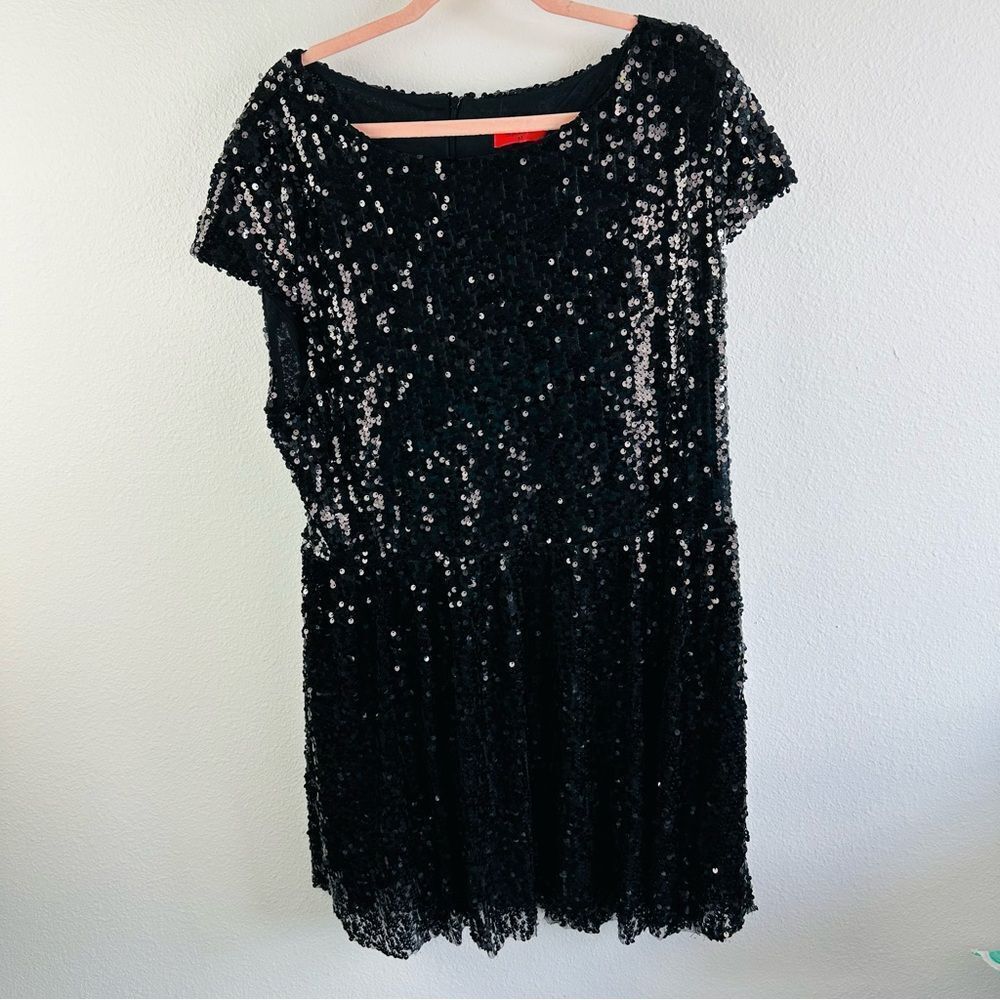 Red Dot Boutique Black Sequin Lined Dress Size‎ 4X